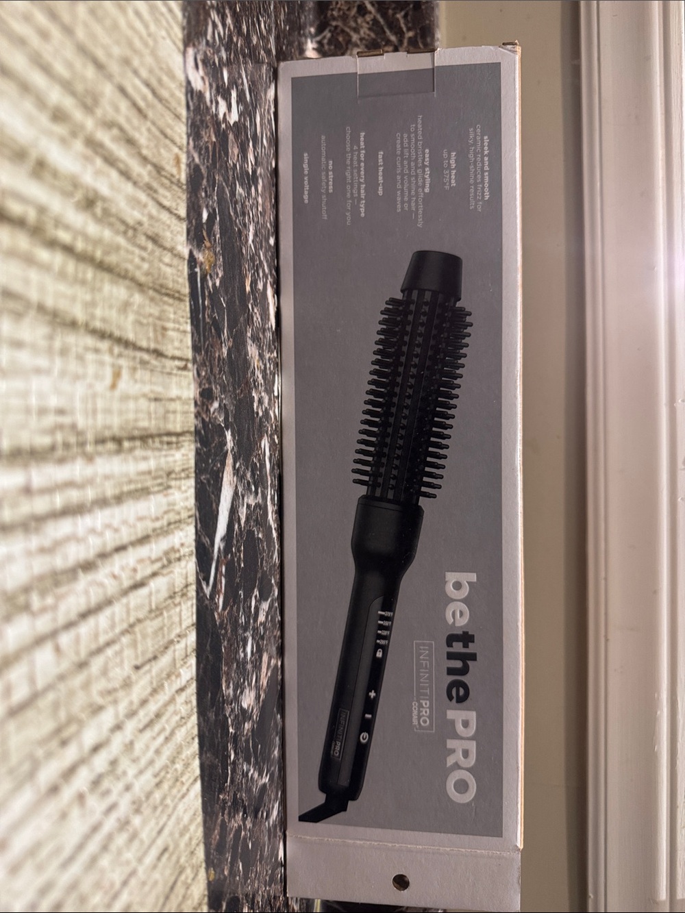 Conair Infiniti Pro 1-1/4” Ceramic Styling Brush - Black